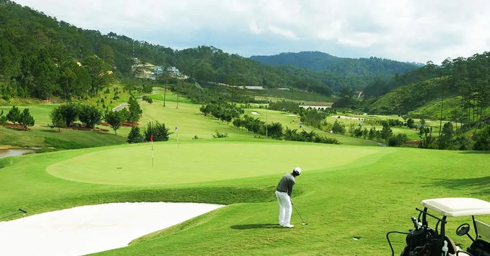 Sân Golf Asean Resort – Giải trí đẳng cấp 5 sao gần Hà Nội