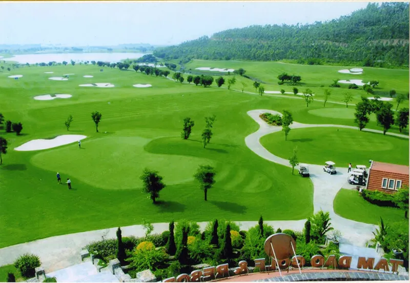 Sân golf Đầm Vạc – Điểm giải trí đẳng cấp ngay gần Hà Nội