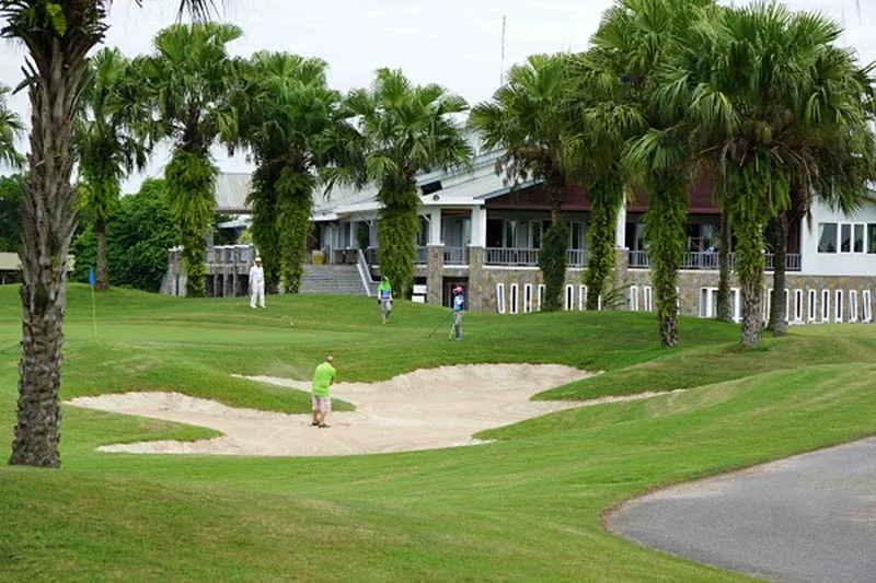 Sân golf Đầm Vạc – Điểm giải trí đẳng cấp ngay gần Hà Nội