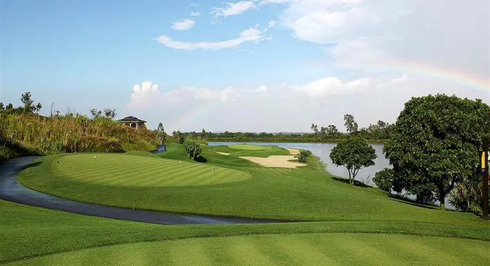 Sân Golf Sky Lake – Sân Golf có chiều dài nhất Việt Nam