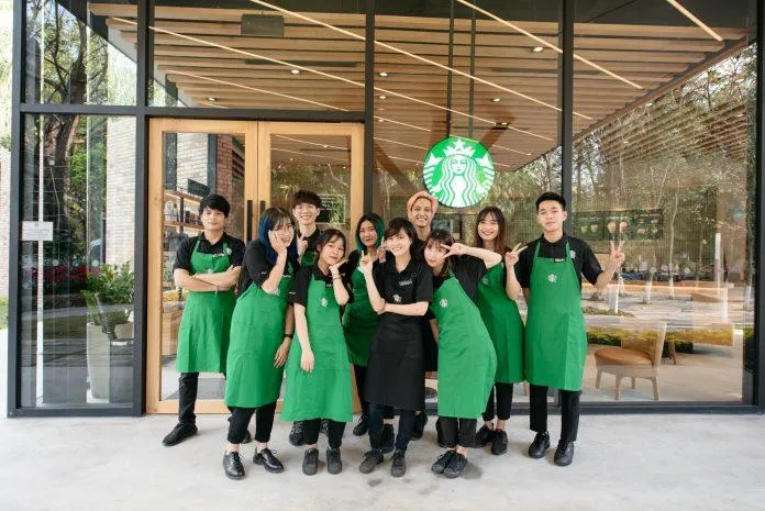 Starbucks Ecopark – Quán cà phê thương hiệu Mỹ đẹp nhất Việt Nam