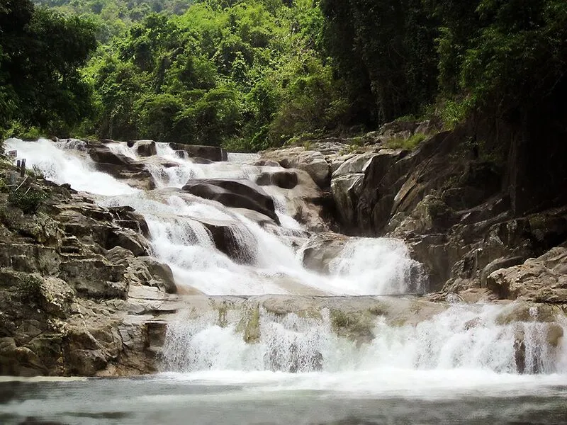 Thác Yang Bay – Vẻ đẹp hoang sơ, hùng vĩ của đại ngàn