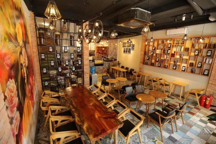 The Daily Coffee: Quán cà phê tổ kén mới lạ tại Sài Gòn