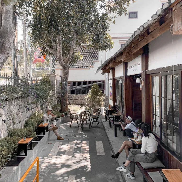 The Station View Coffee: Hàn Quốc mộng mơ giữa lòng Thành phố Đà Lạt