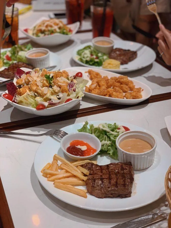 Thử ngay top 10 quán beefsteak chuẩn vị Âu – “sầu” vị giác tại Hà Nội
