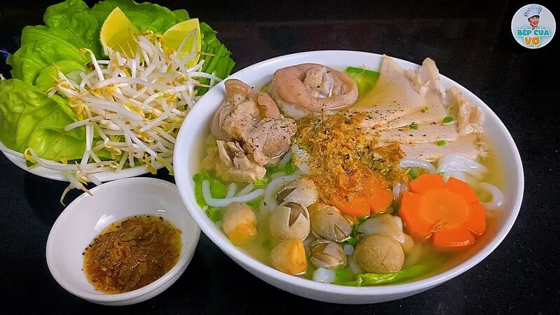 Tổng hợp top 14 quán bánh canh giò heo được yêu thích ở Sài Gòn