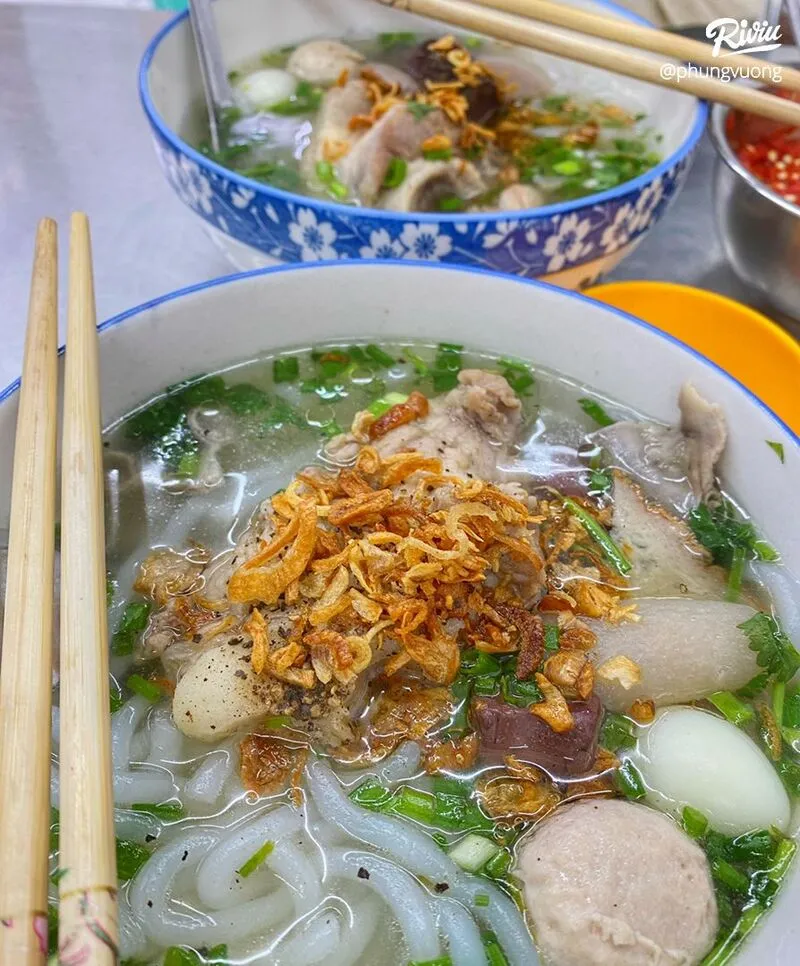 Tổng hợp top 14 quán bánh canh giò heo được yêu thích ở Sài Gòn