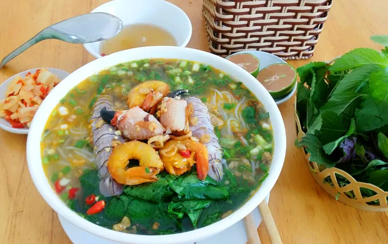 Top 10 đặc sản Móng Cái nổi tiếng du khách nên thử