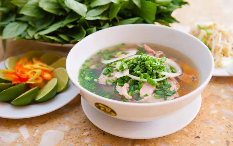 Top 10 nhà hàng Phú Thọ ngon nhất, menu siêu hấp dẫn