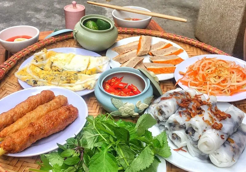 Top 10 nhà hàng Phú Thọ ngon nhất, menu siêu hấp dẫn