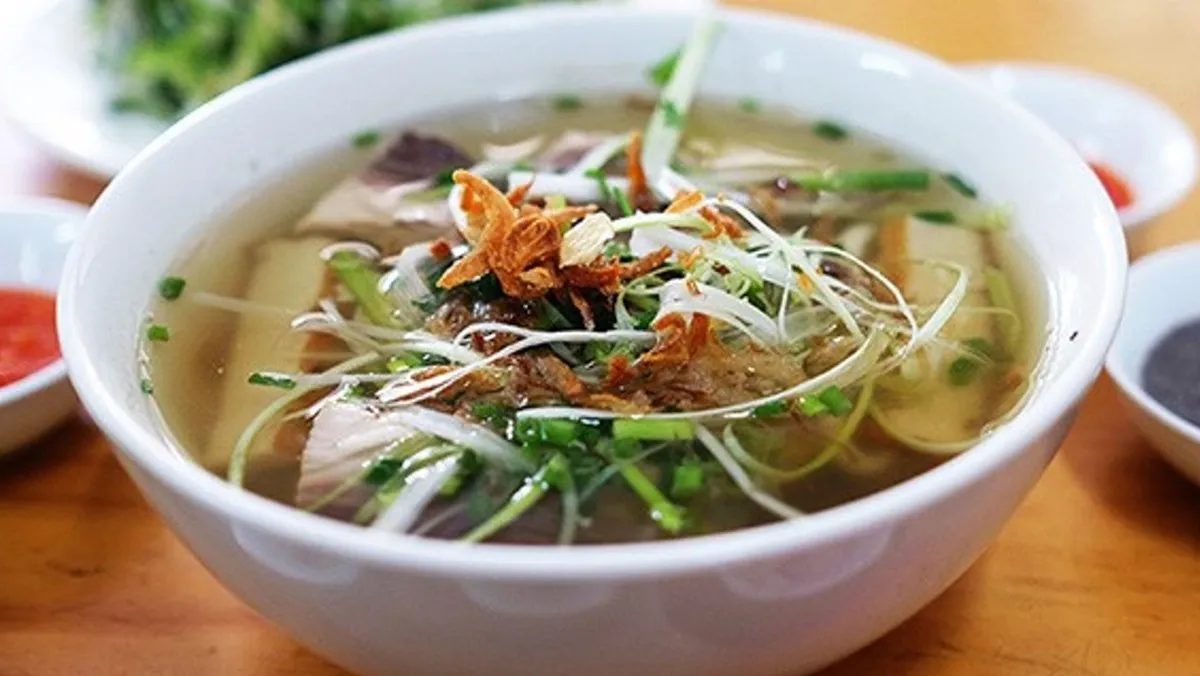 Top 10 quán bánh canh chả cá Nha Trang ngon nhất