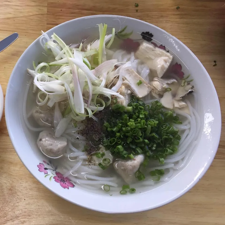 Top 10 quán bánh canh chả cá Nha Trang ngon nhất