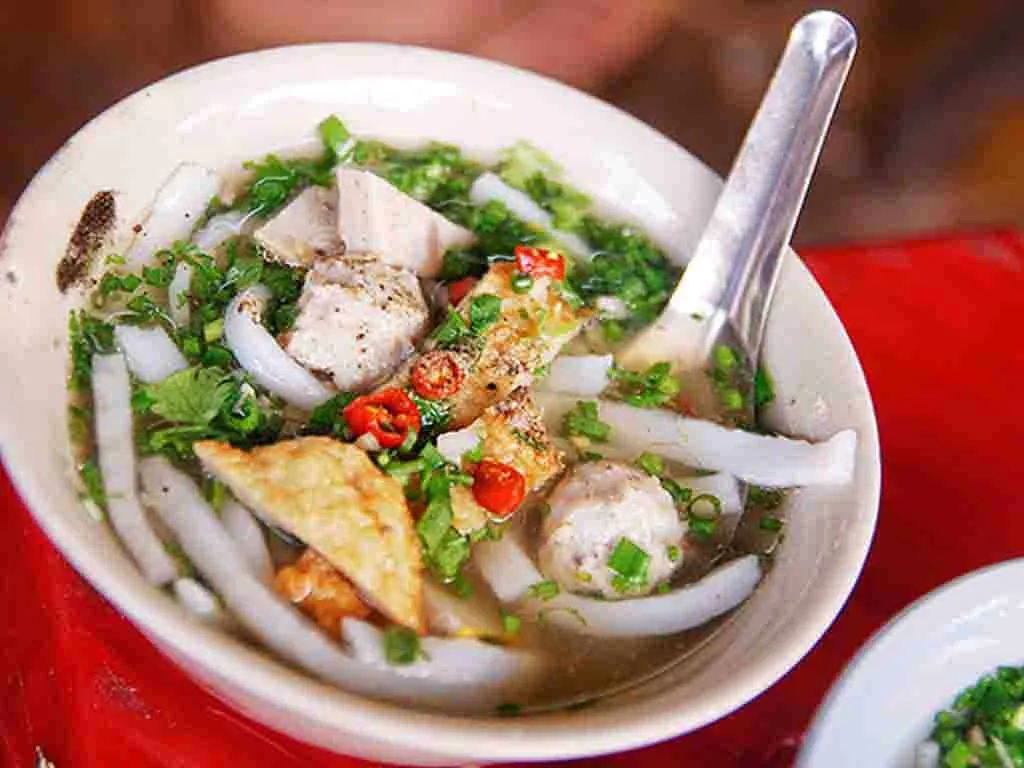 Top 10 quán bánh canh chả cá Nha Trang ngon nhất