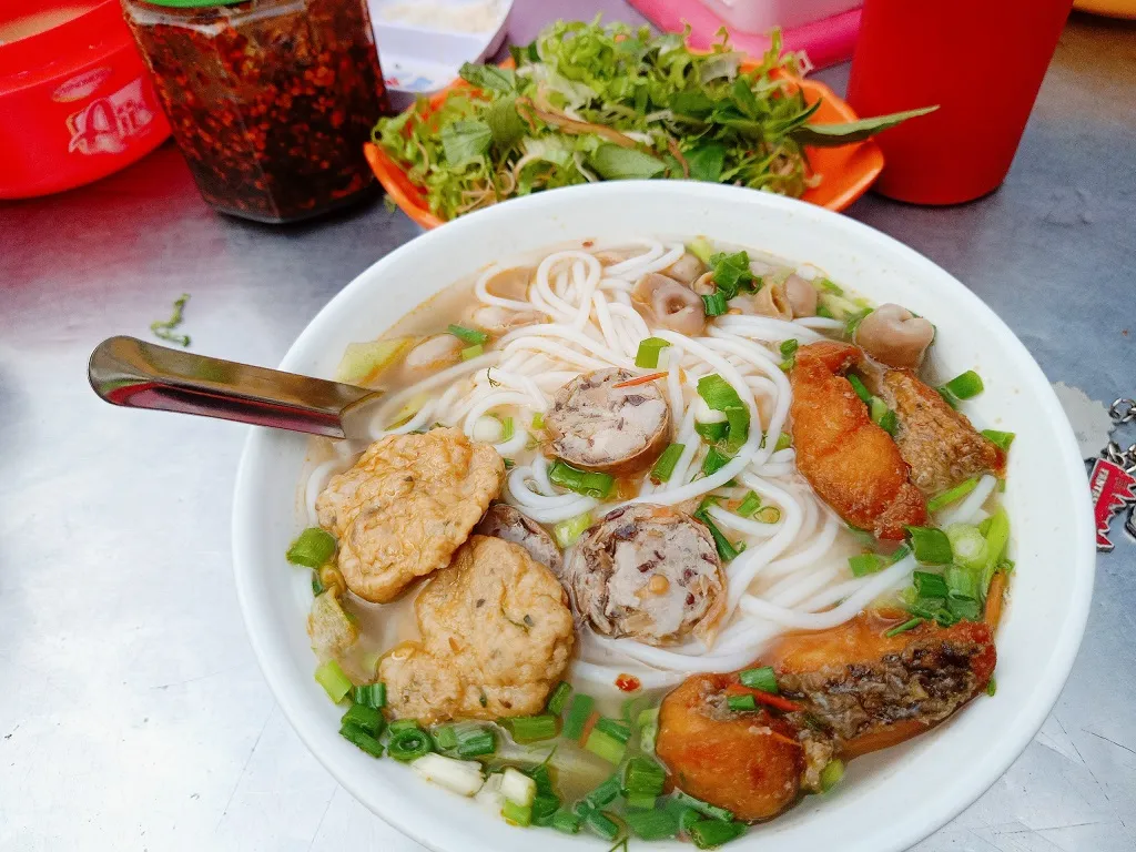 Top 10 quán bún cá cay Hải Phòng ngon nức tiếng