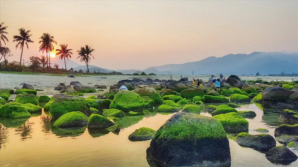 Top 11 bãi biển Đà Nẵng đẹp say đắm lòng người