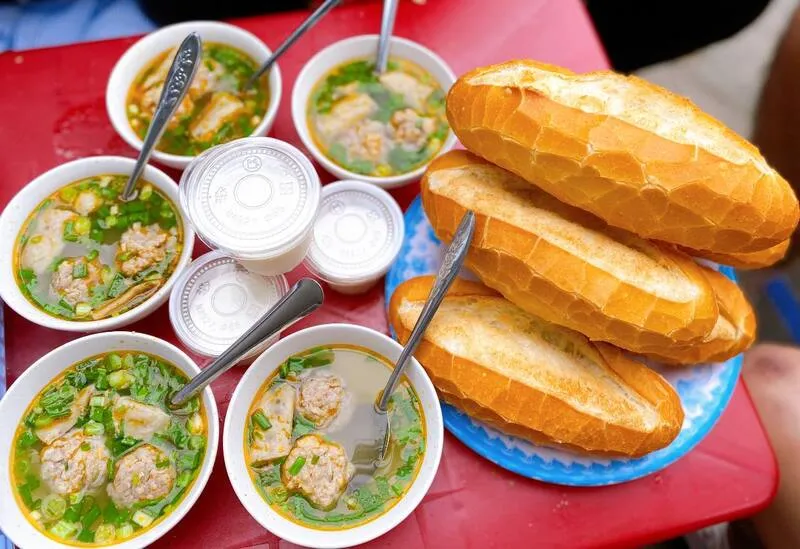 Top 11 quán bánh mì xíu mại Đà Lạt thơm ngon chuẩn vị