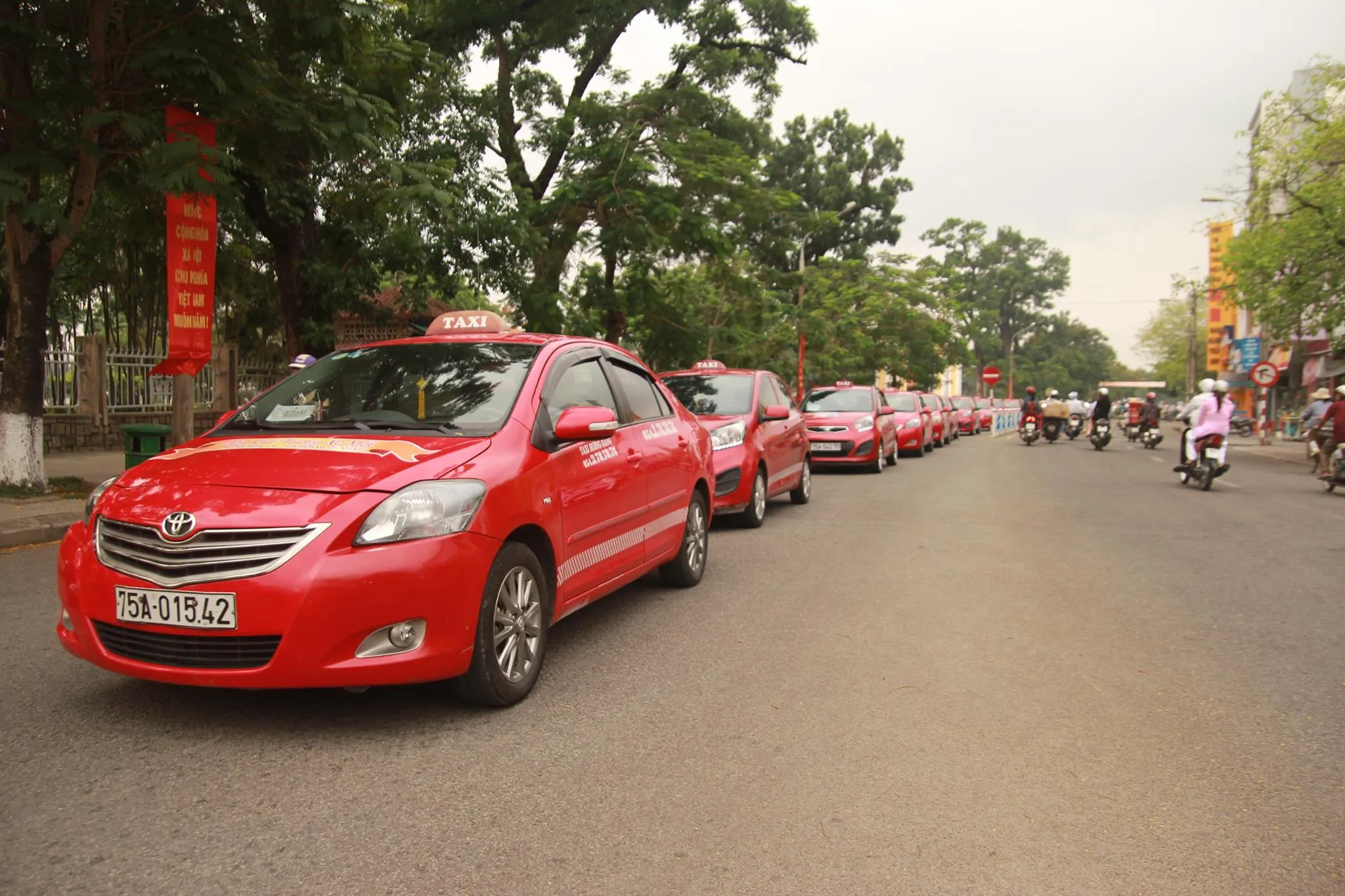 Top 15 hãng taxi Huế uy tín, chất lượng cao