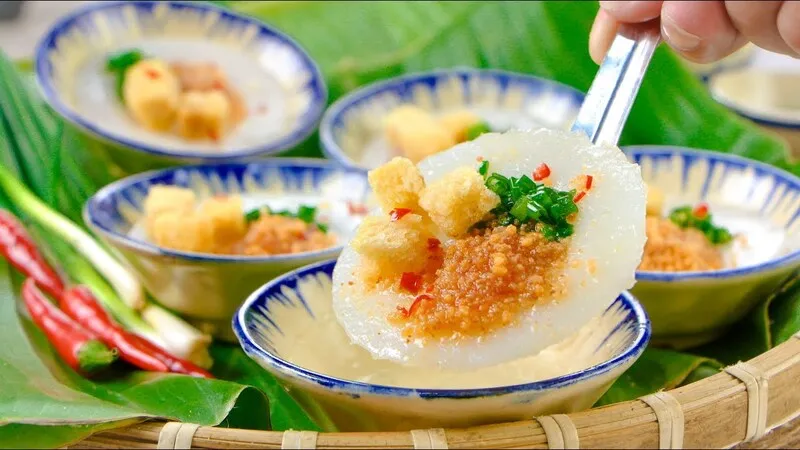 Top 15 loại bánh Huế bạn nên ăn thử khi du lịch cố đô