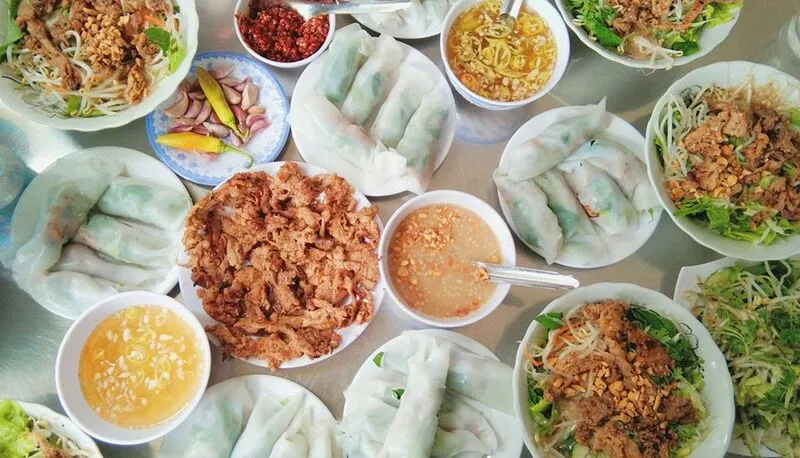 Top 15 loại bánh Huế bạn nên ăn thử khi du lịch cố đô