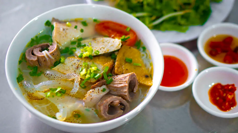 Top 15 món ăn sáng Nha Trang – Địa chỉ ăn sáng “bao ngon”