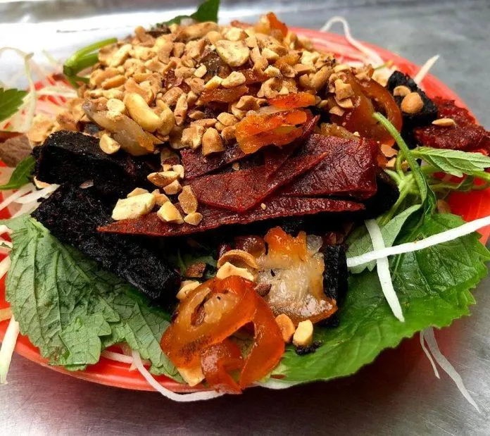 Top 15 quán ăn vặt tại Hà Nội “nổi đình đám” nhất định phải thử