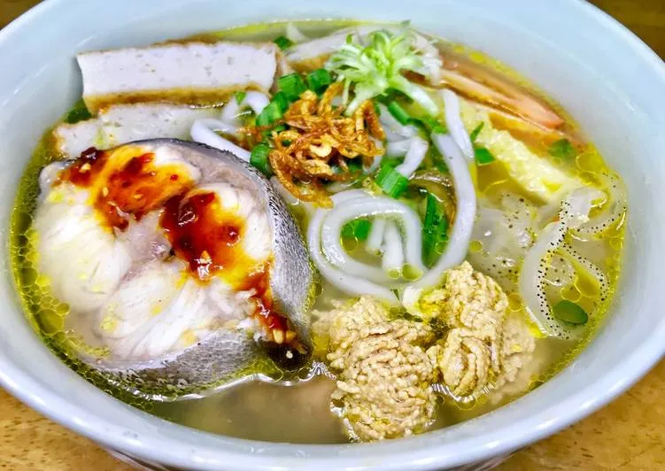 Top 15 quán bánh canh chả cá Vũng Tàu nức tiếng nên thử