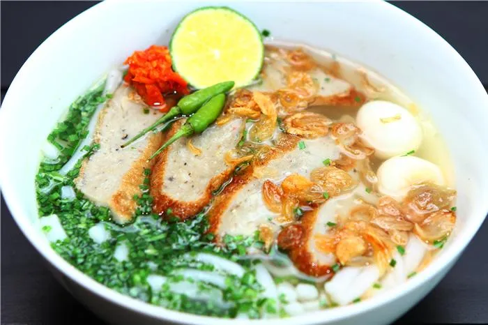 Top 15 quán bánh canh chả cá Vũng Tàu nức tiếng nên thử