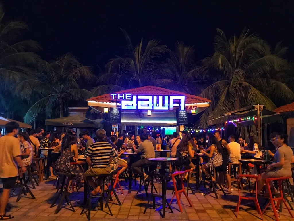 Top 16 quán bar Đà Nẵng sôi động rực lửa nhất