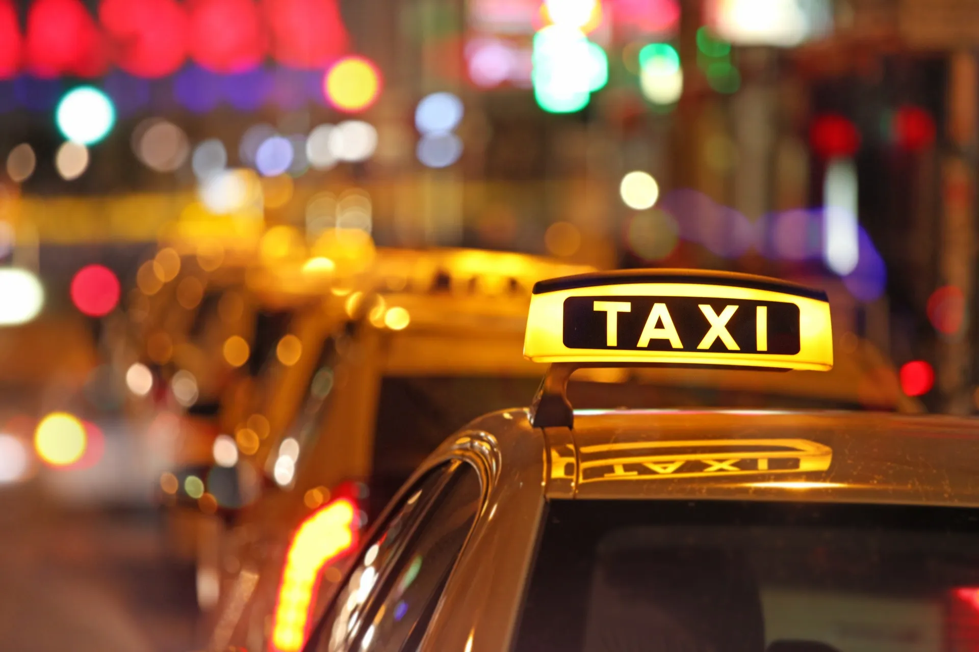 Top 20 hãng taxi Bình Dương chất lương, uy tín nhất