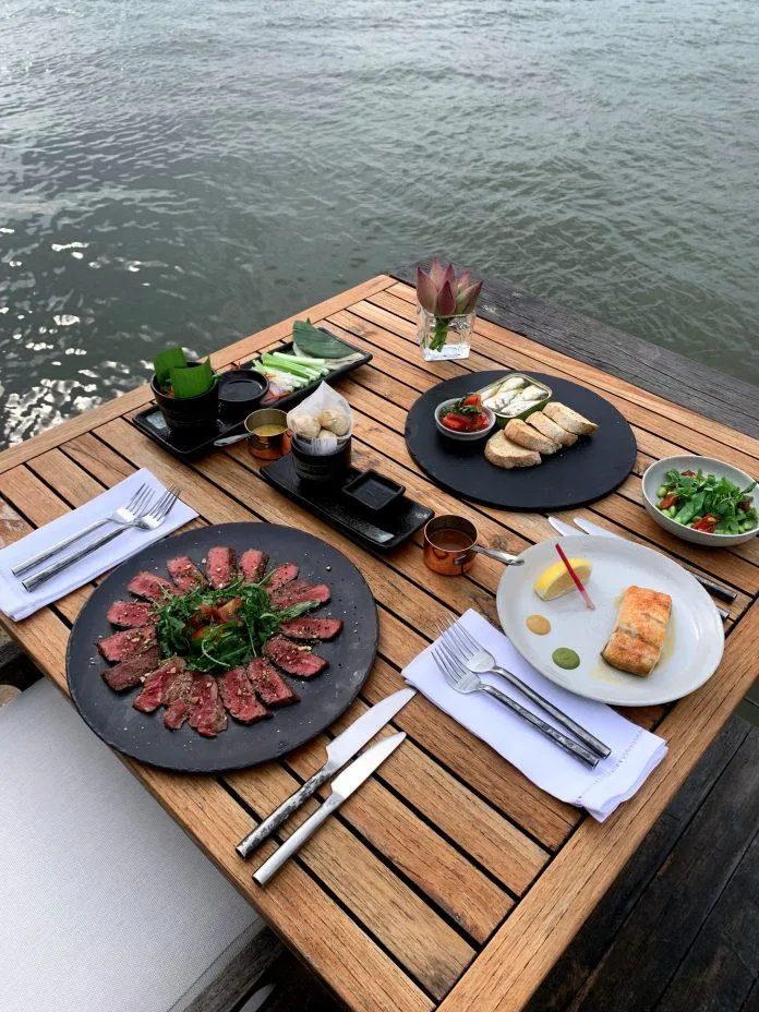 Top 20 nhà hàng, quán ăn bờ sông Sài Gòn: vừa ngon vừa đẹp, tha hồ chill!