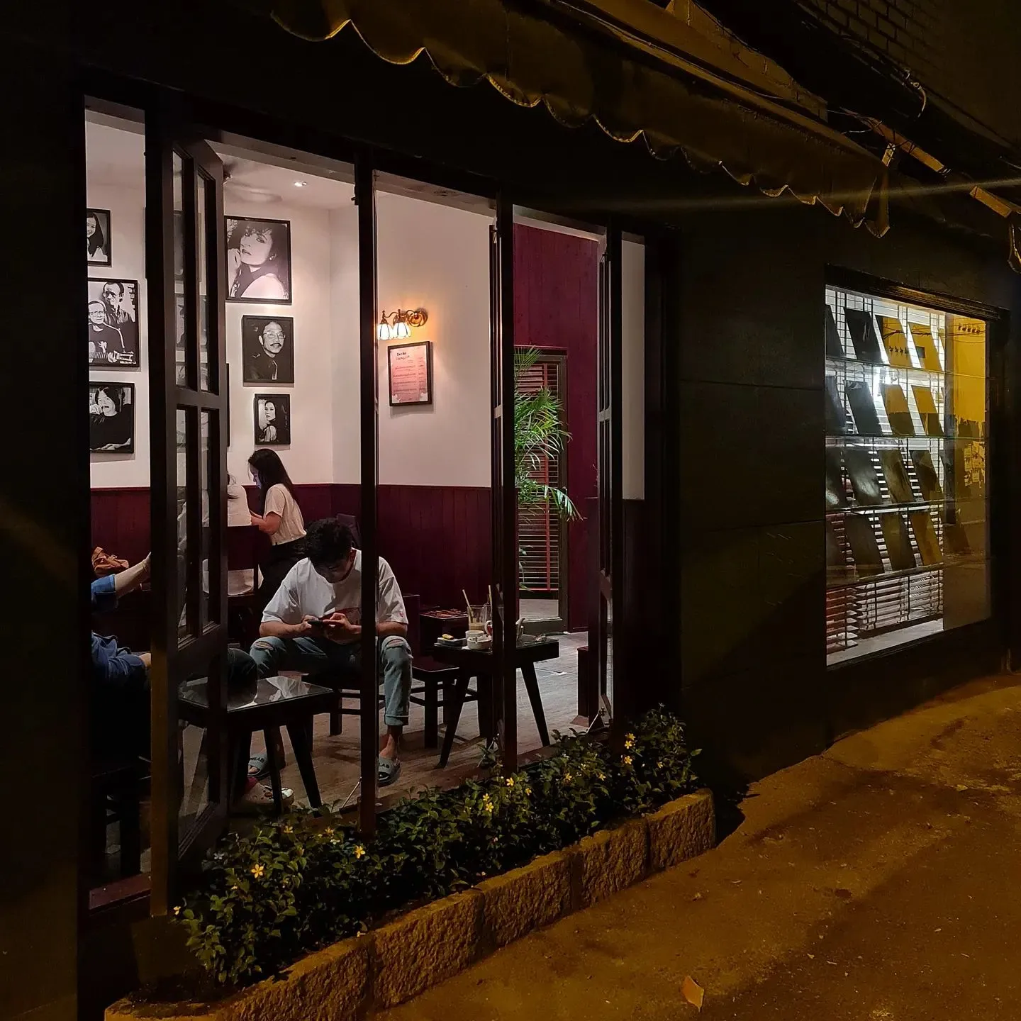 Top 20 quán cafe đẹp ở Sài Gòn tha hồ chụp hình check-in