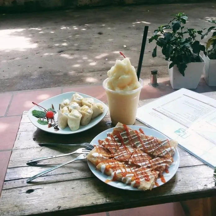 Top 3 địa chỉ thưởng thức bánh crepe ngọt ngào ở Hà Nội