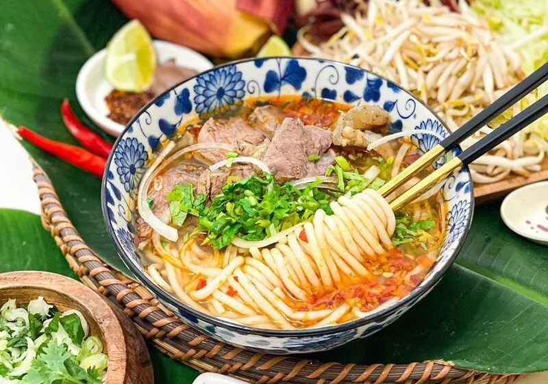 Top 6 quán bún bò cay Bạc Liêu giá rẻ, chuẩn bị cho du khách thưởng thức