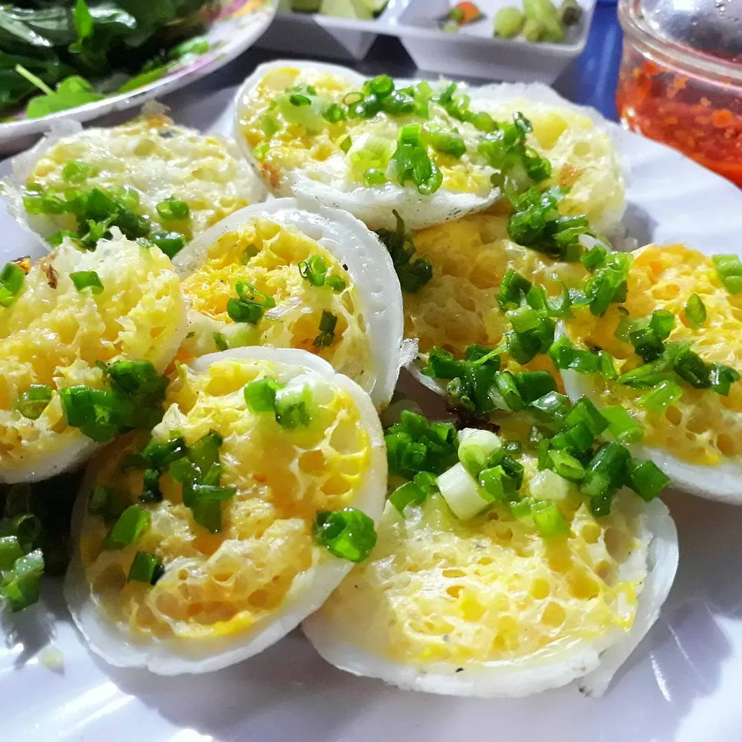 Top quán bánh căn Vũng Tàu thơm ngon mang hương vị phố biển 