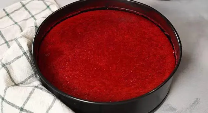 Tự làm bánh Red Velvet Cheesecake thời thượng với công thức 3 bước đơn giản