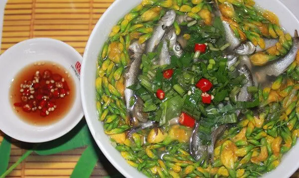 Về miền Tây, ăn canh chua cá linh bông điên điển