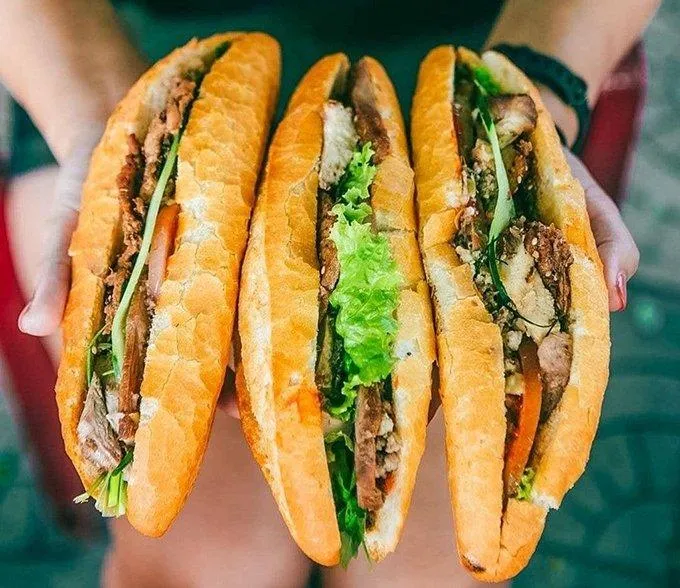 “Xứ sở bánh mì” với 7 chiếc bánh mì độc lạ nhất Việt Nam bạn biết hết chưa?