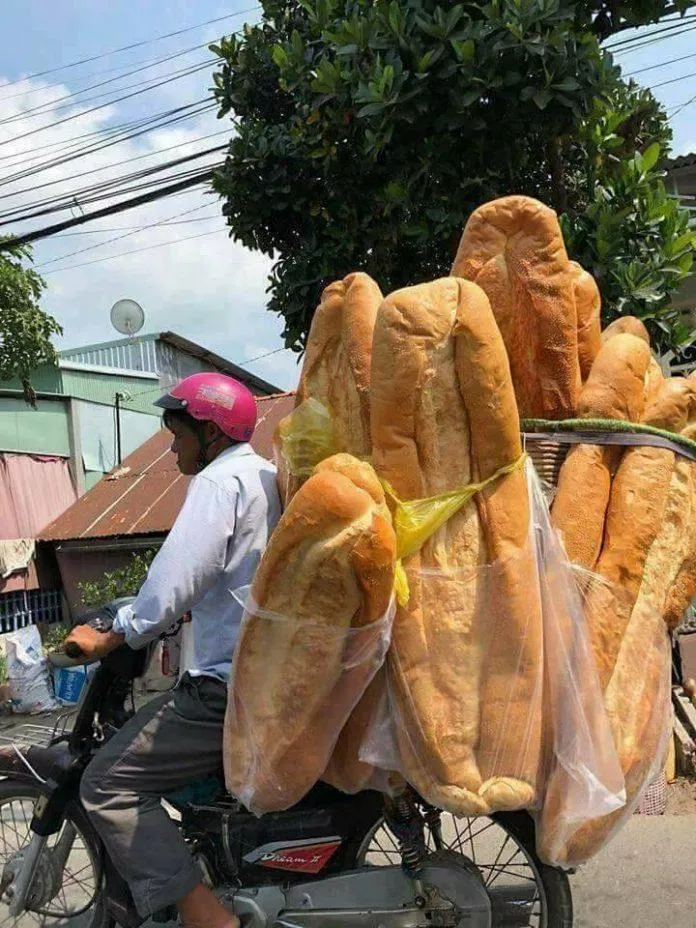 “Xứ sở bánh mì” với 7 chiếc bánh mì độc lạ nhất Việt Nam bạn biết hết chưa?